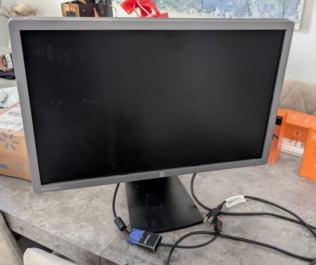 HP EliteDisplay E241i 24" 60 Hz LED Monitor