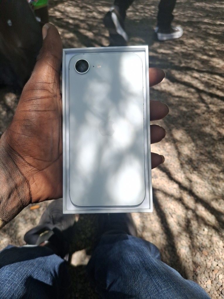 Iphone 16e