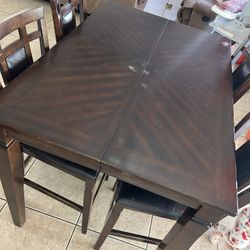 4 Seated Kitchen Nook Table 