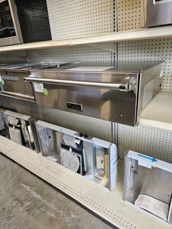 Viking 30 inch wide stainless steel warming drawer