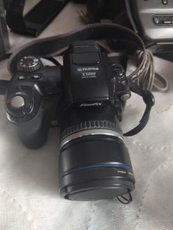 Digital, Video, Film CAMERAS & Lens, Bags - Cannon, Nikon, Minolta, Fuji, JVC & Polaroid starting at $15 OBO.  Must sell immediately.