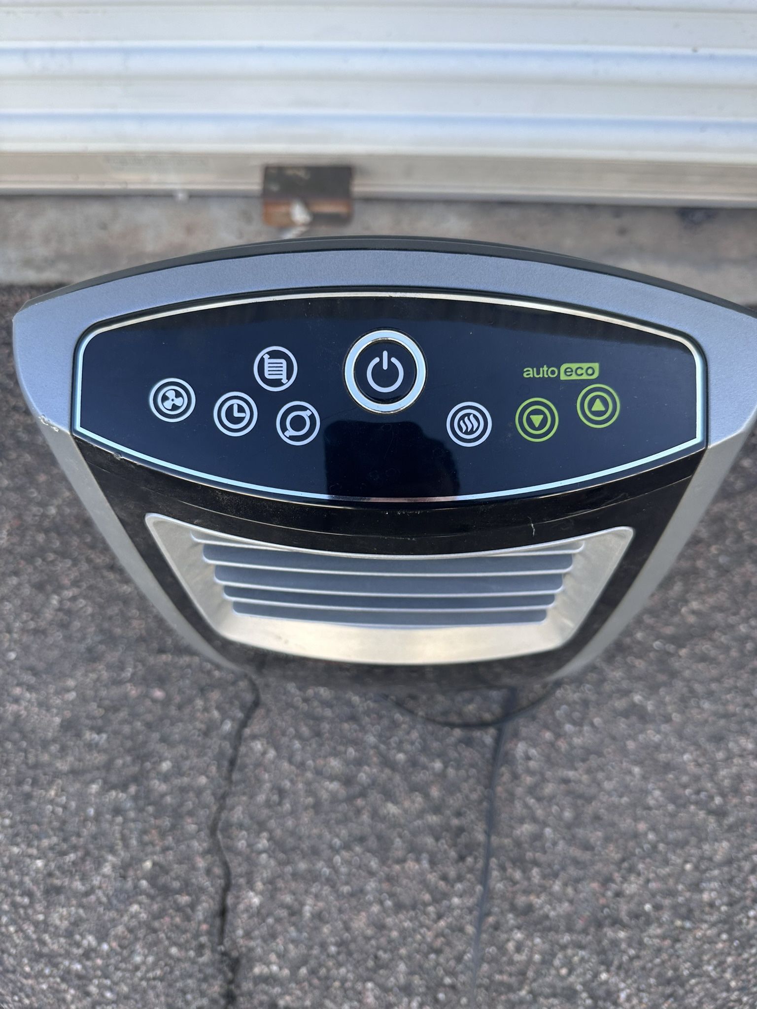 Lasko Motion Heat Model CC23160