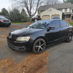 2012 Volkswagen Jetta..Black Friday Sale 