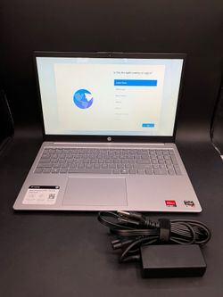 HP Laptop 15-fc0245dx 15.6" Ryzen 5 16GB RAM 256GB SSD Windows 11 *6608