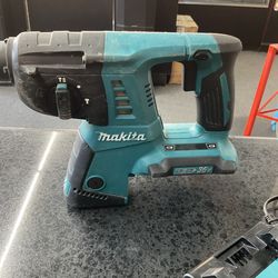 Makita xrh05 sale