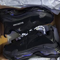 Triple S Clear Sole All Black Size 41