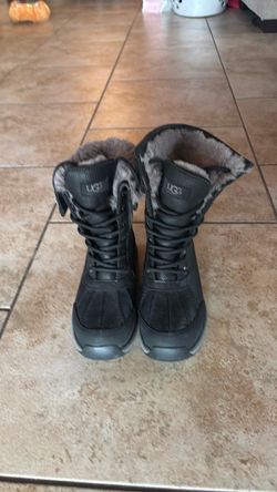 Women’s UGG Adirondack III Boots - Size 6