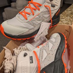 Salomon kids hiking boot