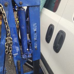 3/4 Ton Engine Hoist W/Engine Stand Combo...(Cherry Picker)