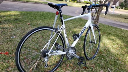 Giant defy aluxx sl 6000 online