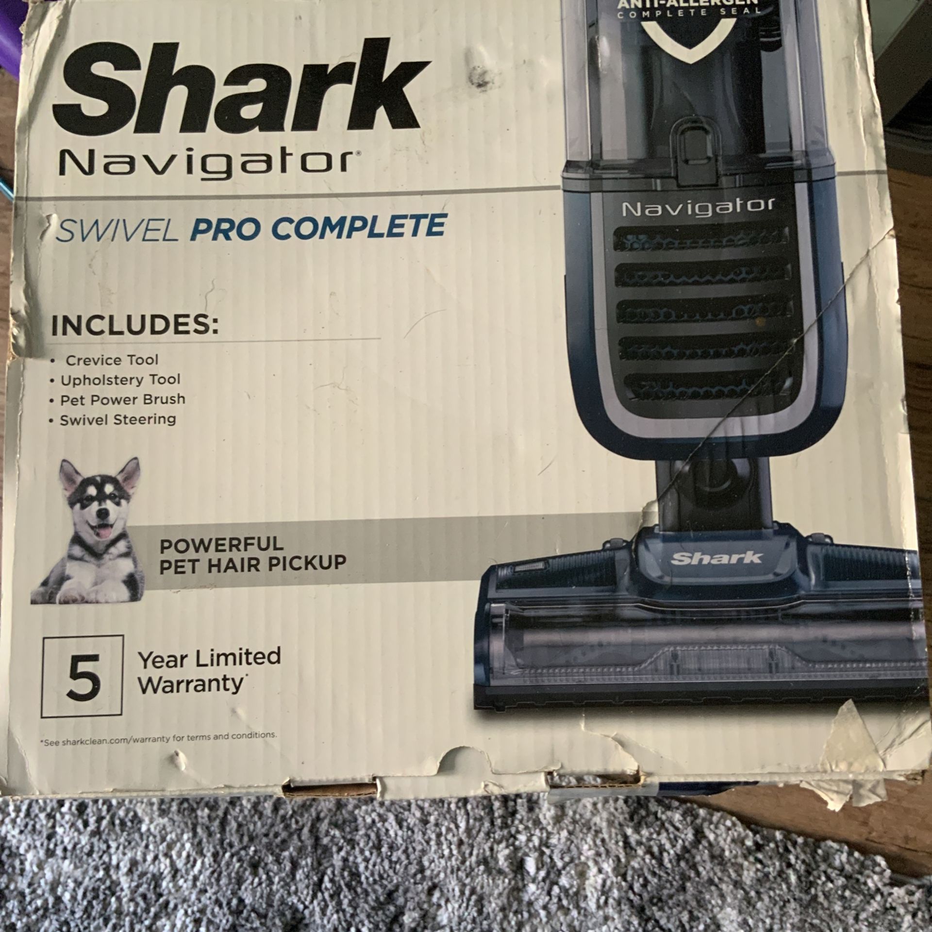Shark Navigator Swivel PRO COMPLETE for Sale in Seattle, WA OfferUp