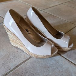 Torrid Women's Beige Peeptoe Wedges 10