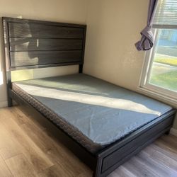 Queen Bed Frame W/box