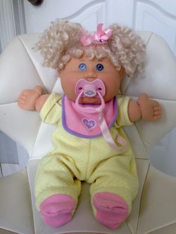 CABBAGE PATCH BABY DOLL WITH PACIFIER