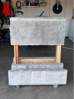 Stone dolly