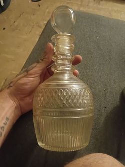 Vintage Tiffany Co. Seagrams 1776 liquor decanter