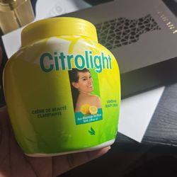 Citrolight Lightening beauty cream with citrus oil for face, skin Brightening  https://offerup.com/redirect/?o=NTAwLm1s