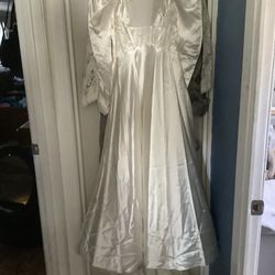 Vintage Silk Wedding Dress beautiful