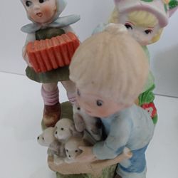 Vintage 1979 Porcelain Figurines