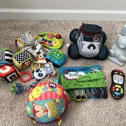 Babe Items Lot Toys Clothes