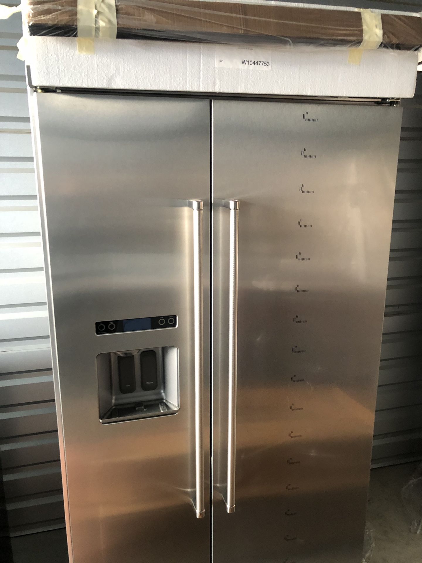 BRAND NEW KitchenAid 25 cu. ft. Built-In Side by Side Refrigerator in Stainless Steel Model # KBSD602ESS Delivery available retail is 9,000.00