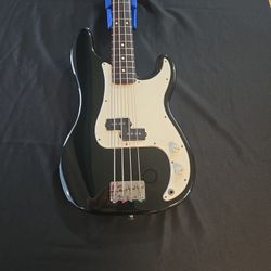 1995 Fender Standard Precision Bass 