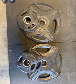 xmark weights 45s 5s and 2 1/2s Olympic