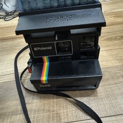 Polaroid 600 Camera 