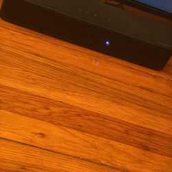 Soundbar W Built In Subwoofer