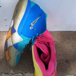 High Top Sneakers Size12