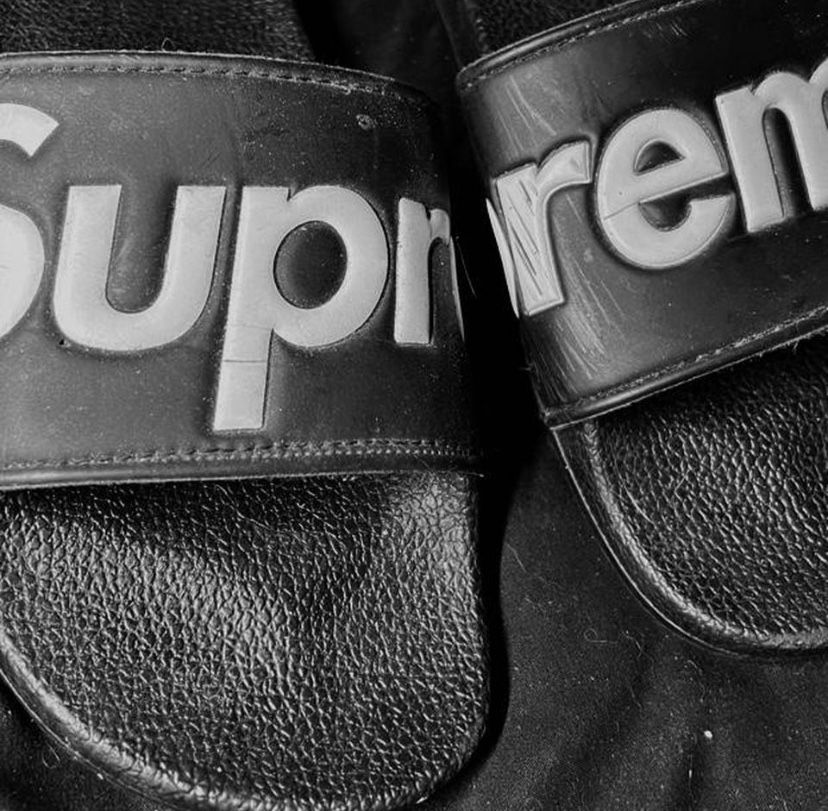 Supreme slides