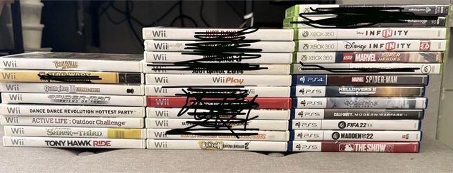 Lot of Wii, Xbox 360, and PS4/5 games