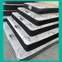 Cal king size mattress / Colchon