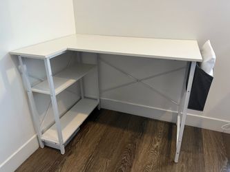 L-shaped desk for $15