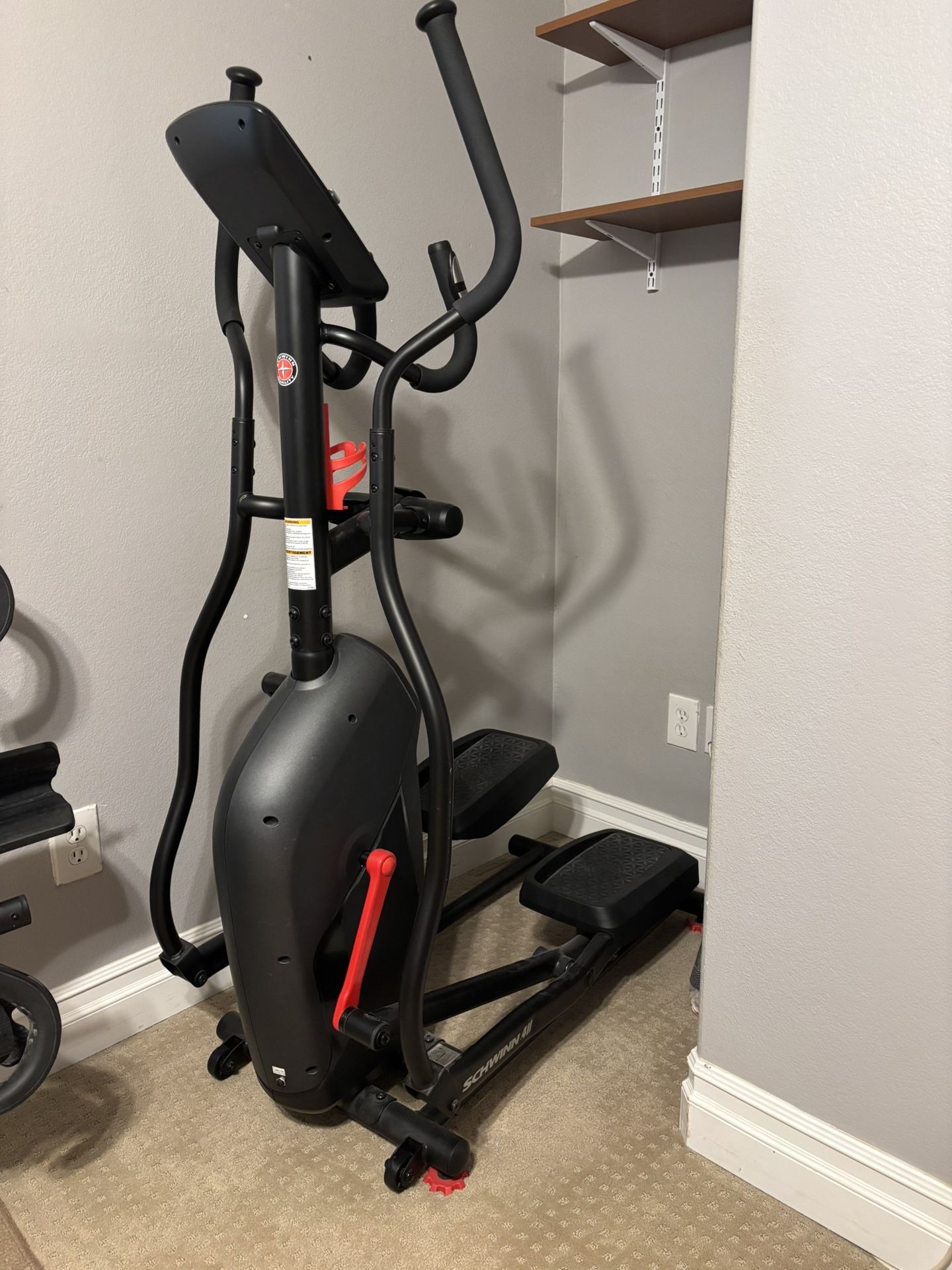 Schwinn 411 Elliptical
