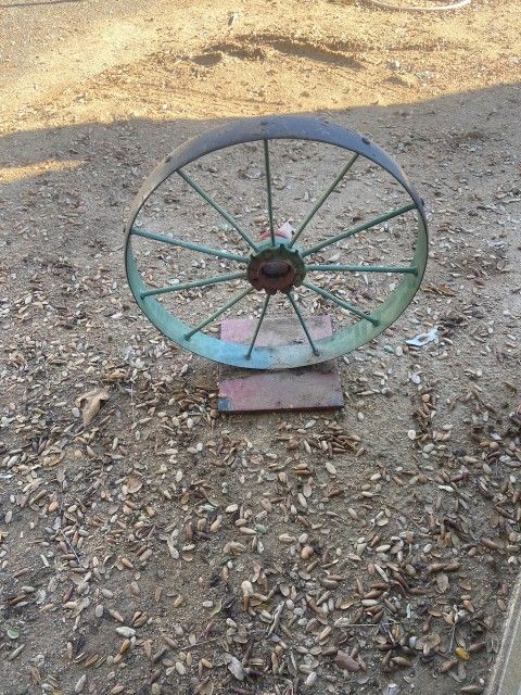 Vintage Wagon Wheel Decoration