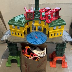 Thomas & Friends Super Station Play set 