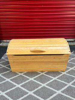 Chest!! KidKraft Wood Toy Chest! Dimensions: 33.5” Length x 18.5” Height x 21” Depth