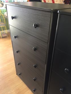 Compressed wood dresser jumbo 5 drawer