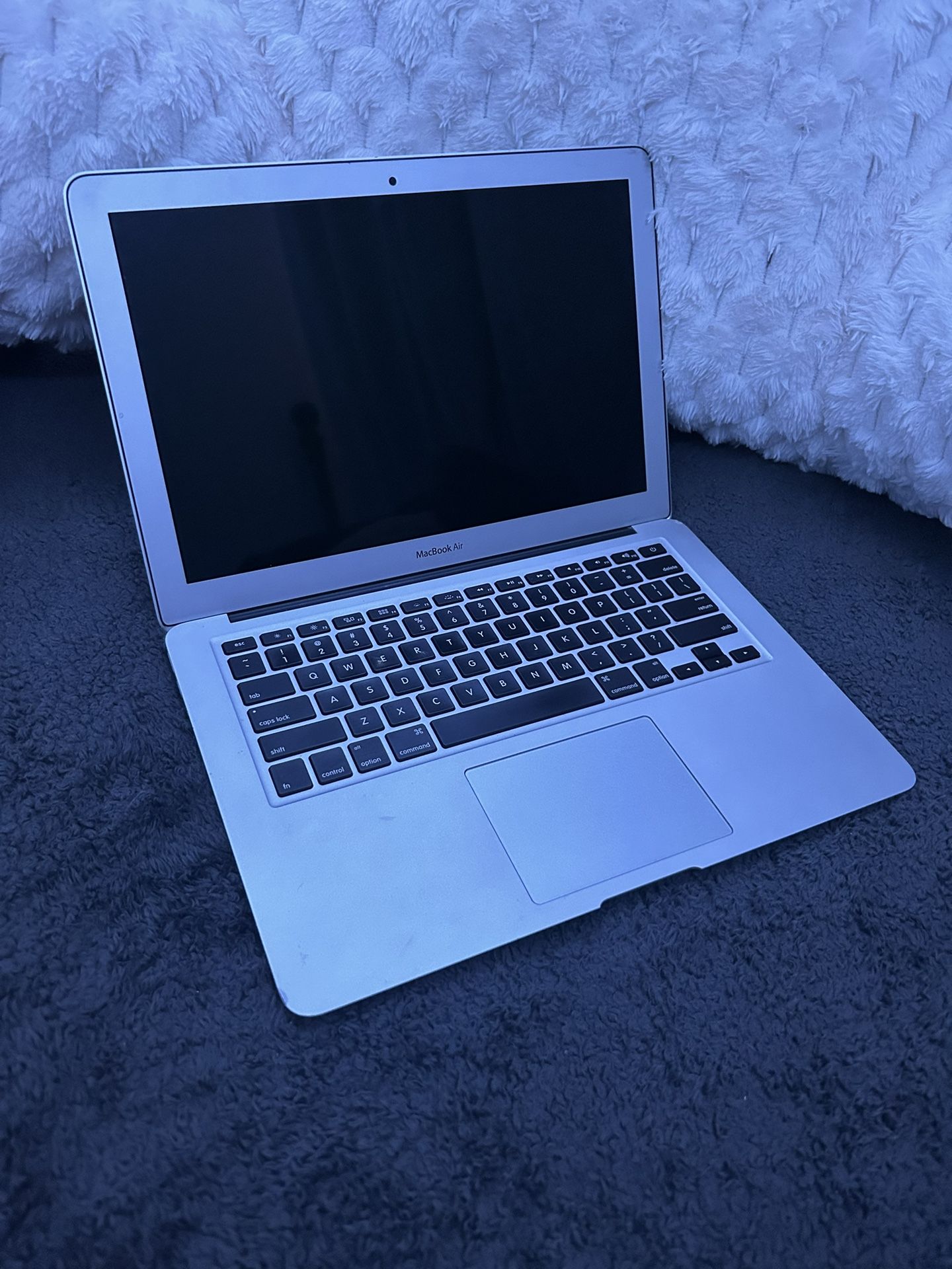 MacBook Air Computers & Accessories