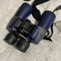 Binoculars 