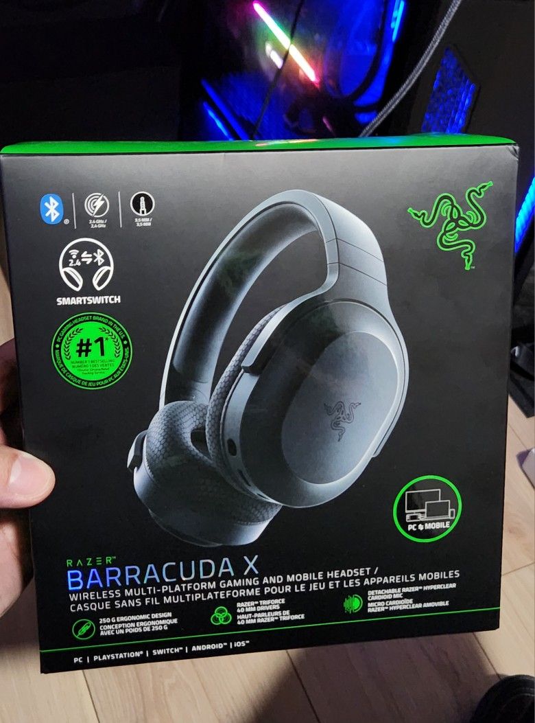 Black Razer Wireless Gaming Headset