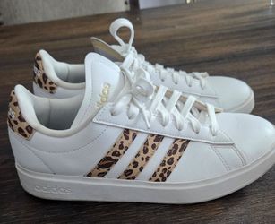 Adidas- womens leopard print sneakers size 6.5