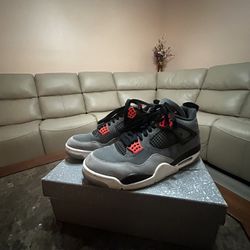 Jordan 4’s Retro Infrared