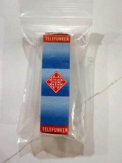 Telefunken EF86 6267 Tube - Red Tip Silver Cage Diamond, 1960 W.Germany, 100%