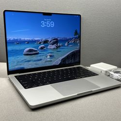 MacBook Pro 2023 M3 8/256