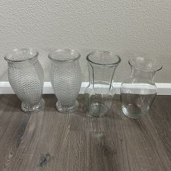 Set Of 4 Flower Vases 9"H