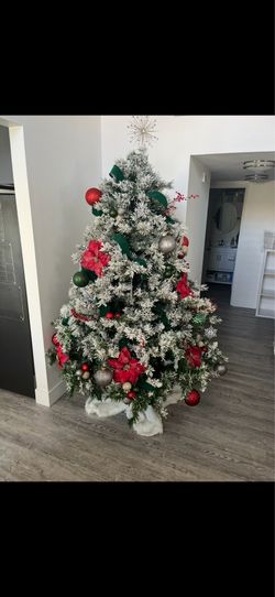 Free Frontgate Christmas Tree
