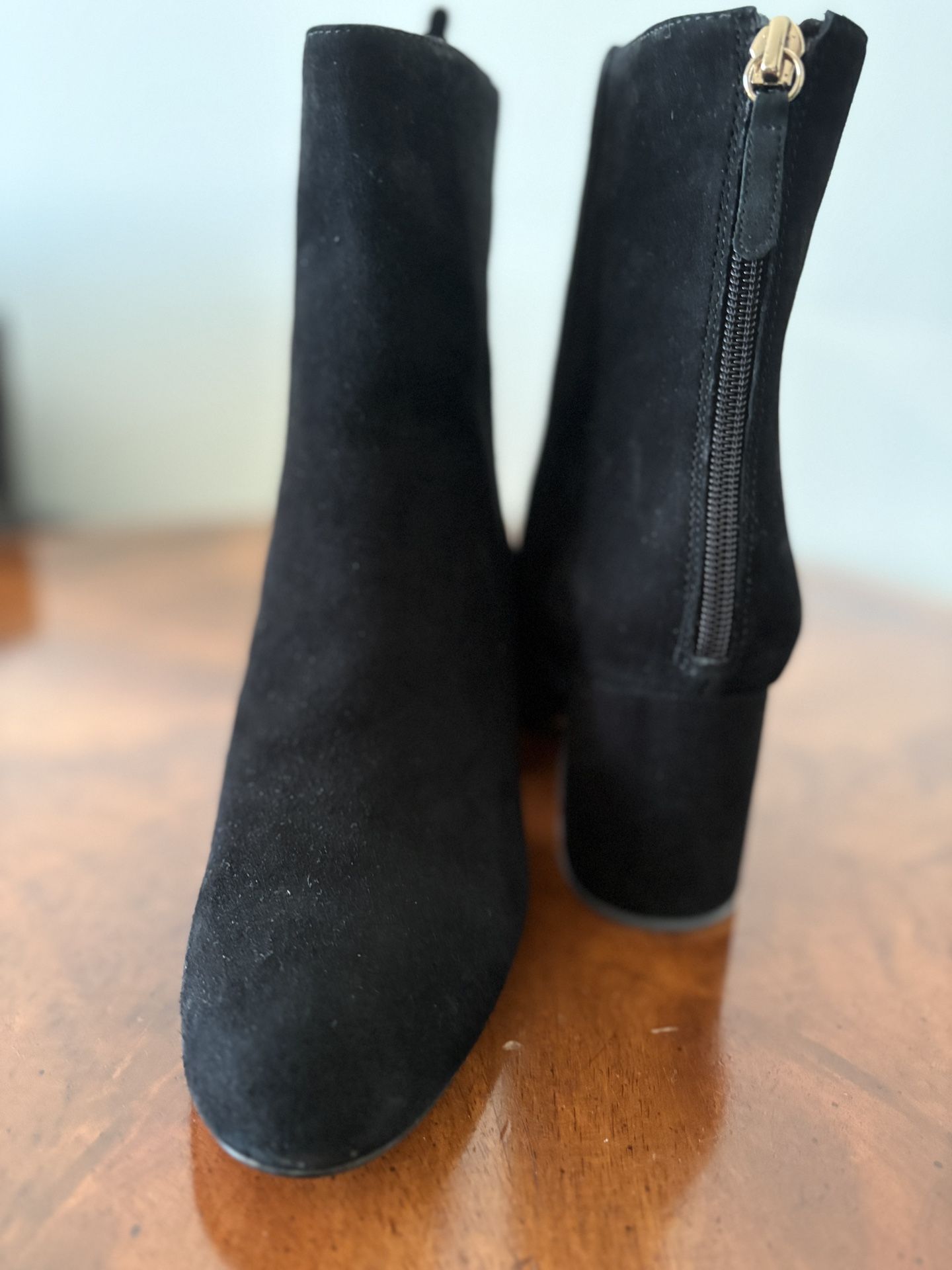 Gently Worn J Crew Black Suede Boots Size 8