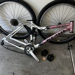 Kona  Mountain Bike 